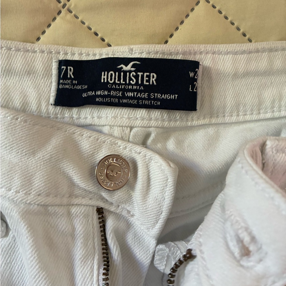 Hollister Women's High-Rise White Jeans
